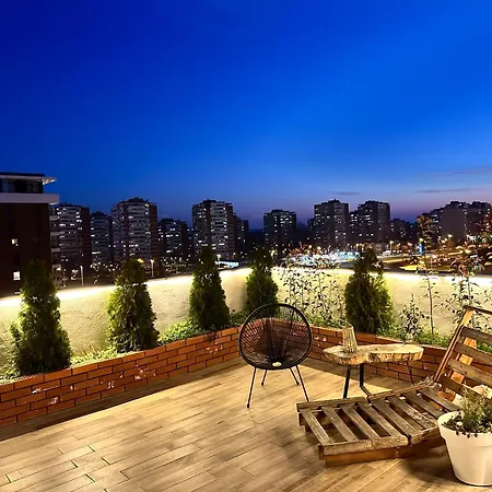 Golden Sunset View Terrace Ana * Belgrad